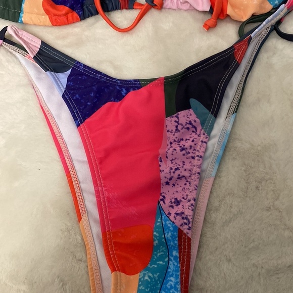 Zaful Women’s Very Sexy High Cut Bikini Set Size 6 - Picture 5 of 8